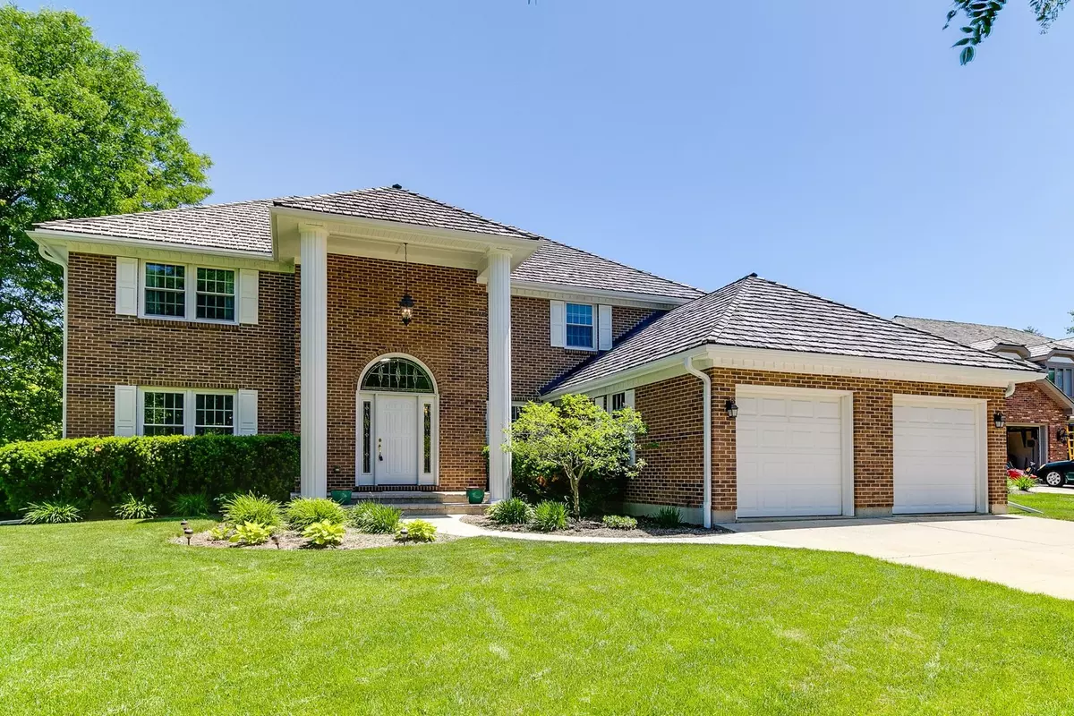 Libertyville, IL 60048,924 Springhaven Drive