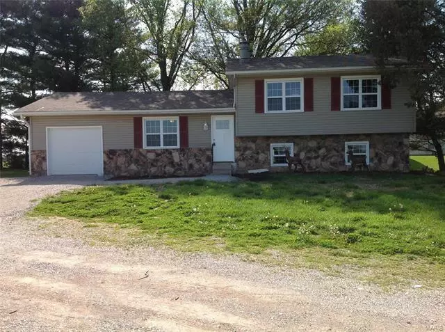 Belleville, IL 62220,155 Biver Lane