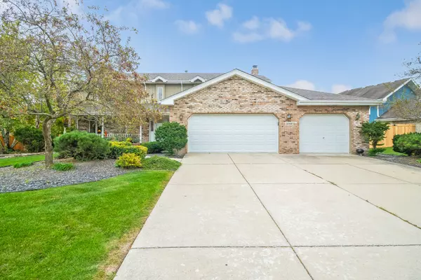 Homer Glen, IL 60491,14941 Eagle Ridge Drive