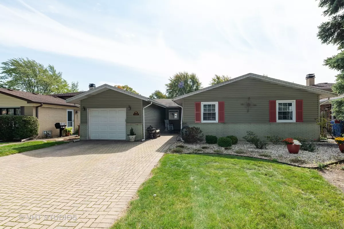 Mount Prospect, IL 60056,1719 W Magnolia Lane