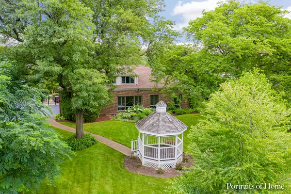 Oak Brook, IL 60523,14 Wyndham Court