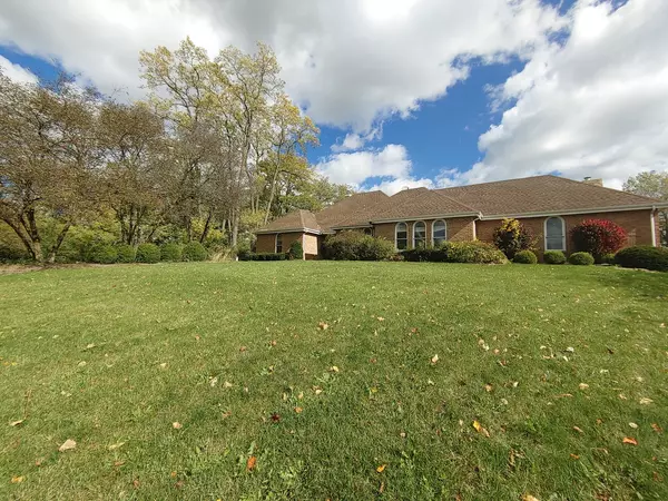 Wauconda, IL 60084,25300 W Marilyn Meadow Court