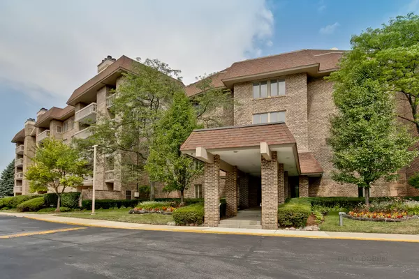 Northbrook, IL 60062,1250 Rudolph Road #4D