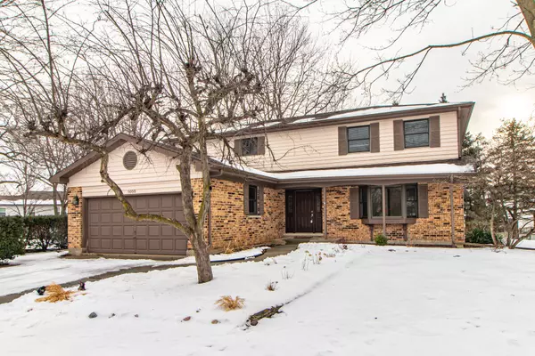 Libertyville, IL 60048,1600 Pleasant Court