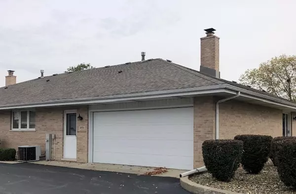 Orland Park, IL 60467,10556 Texas Court #187