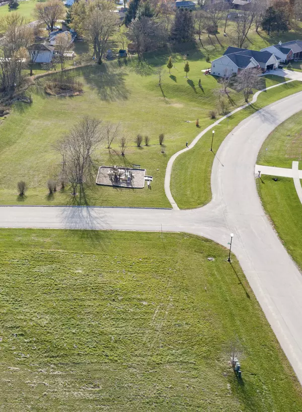 Somonauk, IL 60552,945 Tall Grass Court