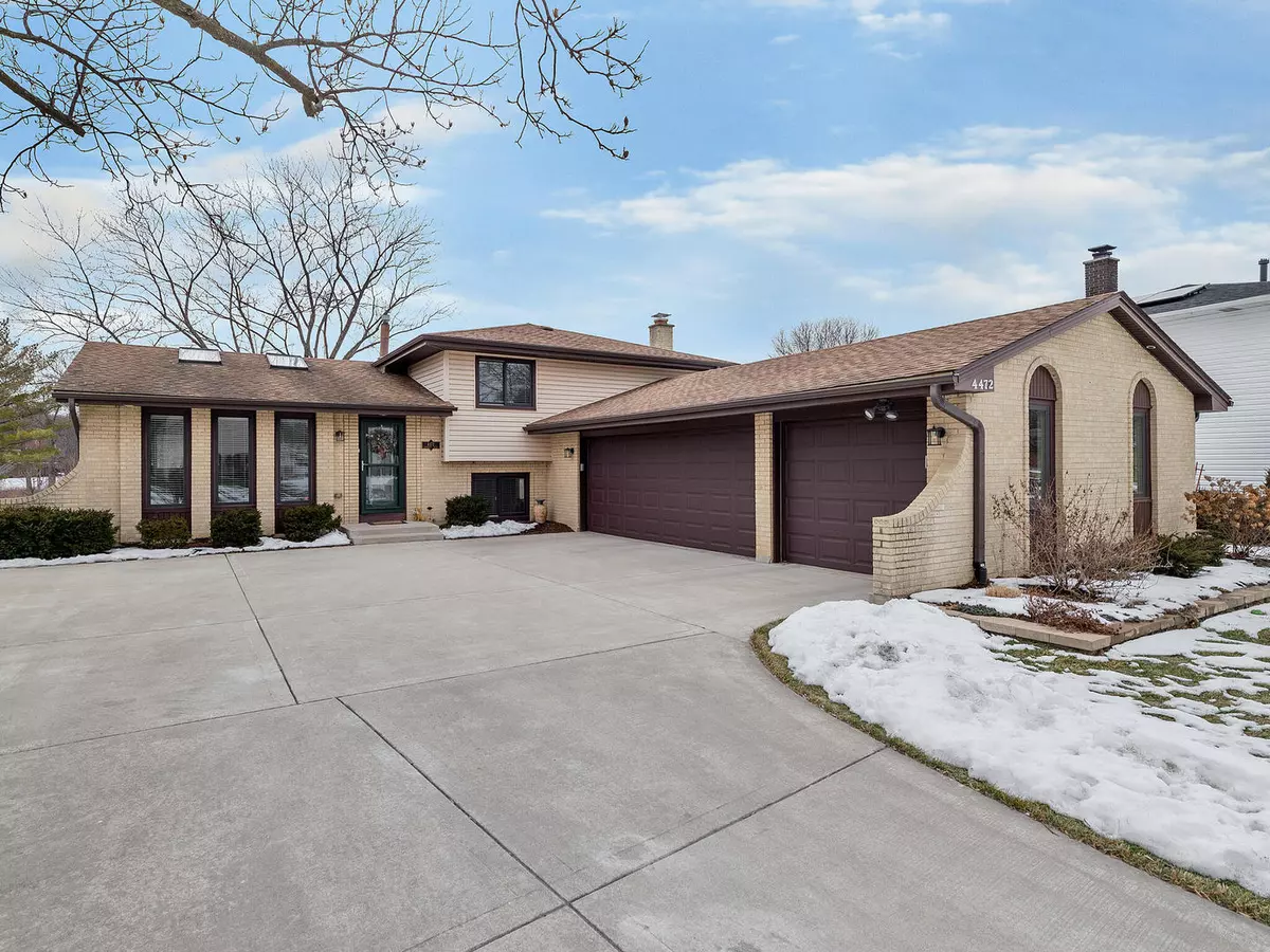 Lisle, IL 60532,4472 Normandy Drive