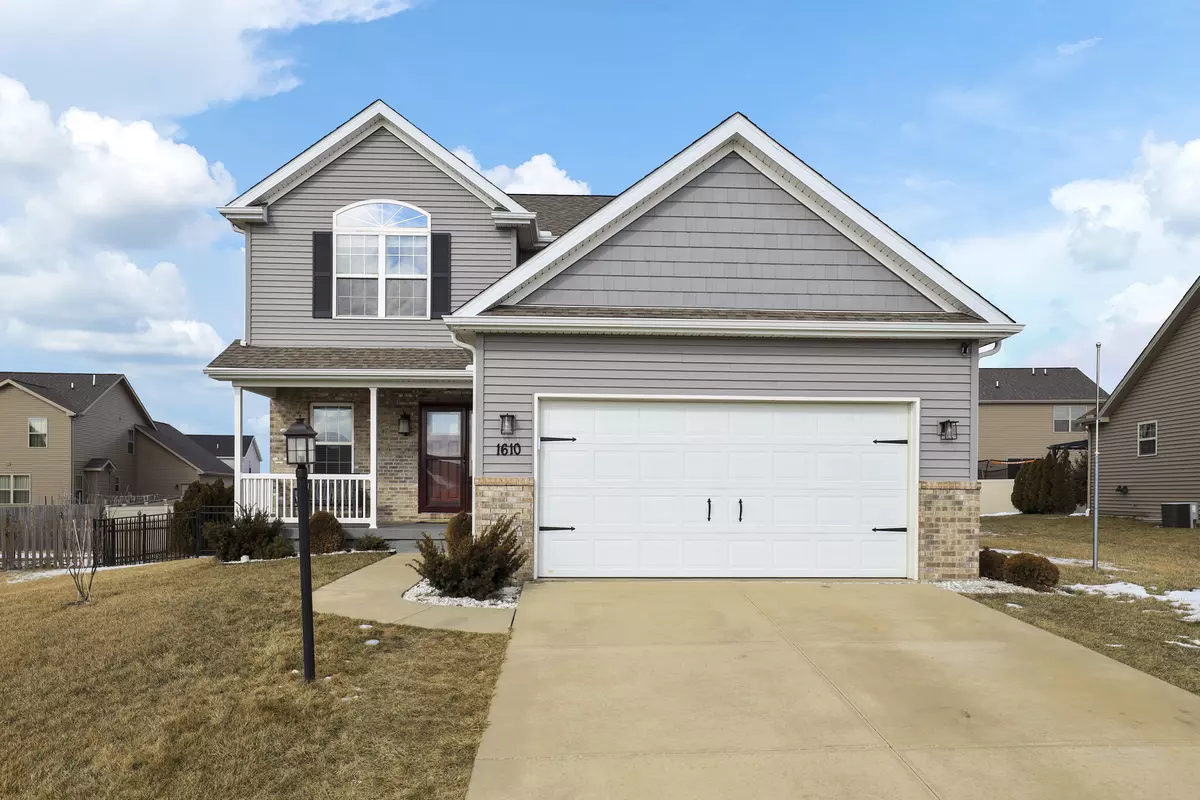 Mahomet, IL 61853,1610 E Timber Wolf Lane