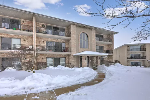 Orland Park, IL 60467,11143 Wisconsin Court #2D