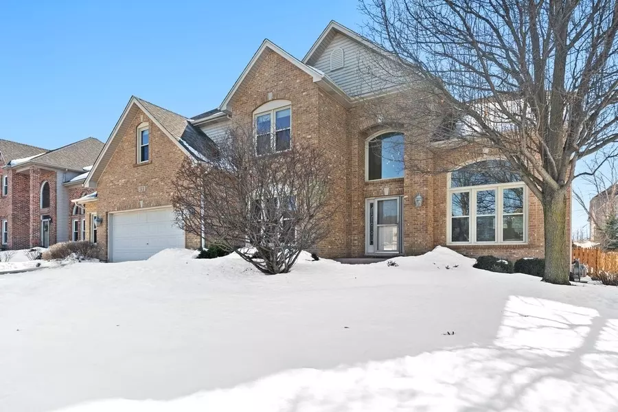 South Elgin, IL 60177,31 E Sandstone Court