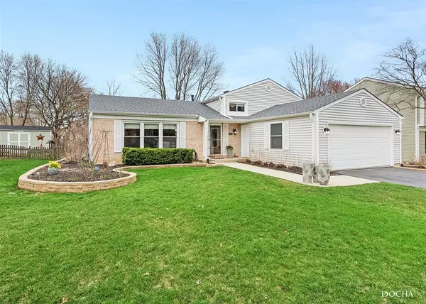 Naperville, IL 60565,1976 Bristol Court