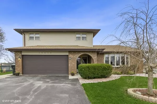 Orland Park, IL 60467,14415 Pineview Court