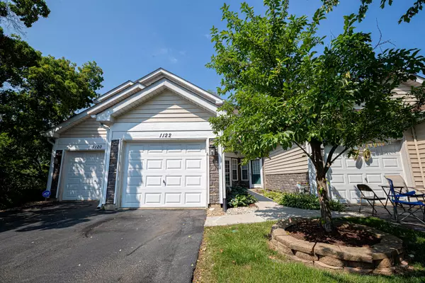 Schaumburg, IL 60193,1122 Regency Court