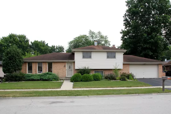 Lansing, IL 60438,2961 190th Place