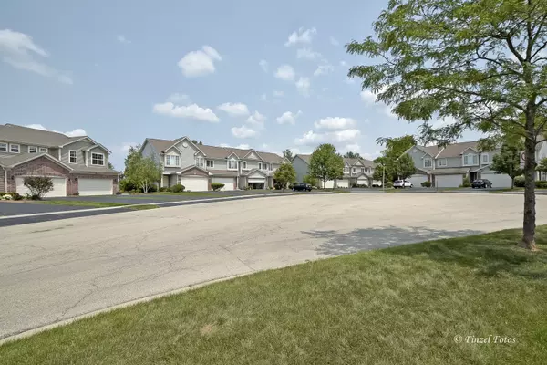 Cary, IL 60013,1332 Prairie View Parkway