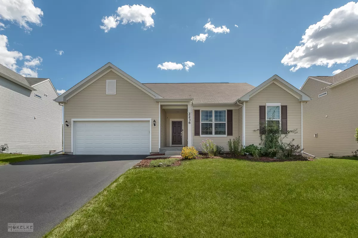 Yorkville, IL 60560,2236 Lavender Way