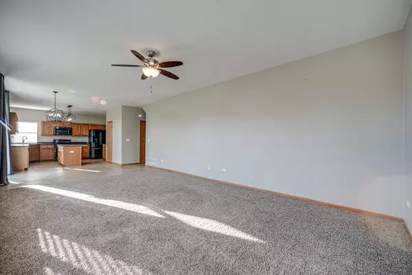 Round Lake, IL 60073,1959 Heron View Way