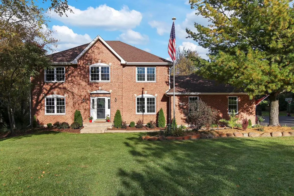 Spring Grove, IL 60081,7008 Tall Grass Court