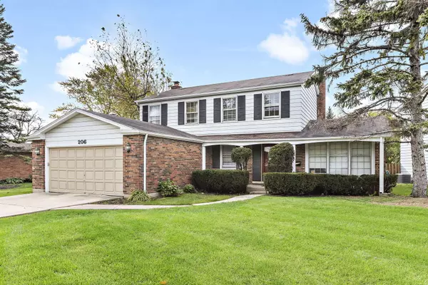 Arlington Heights, IL 60004,206 E Knob Hill Drive