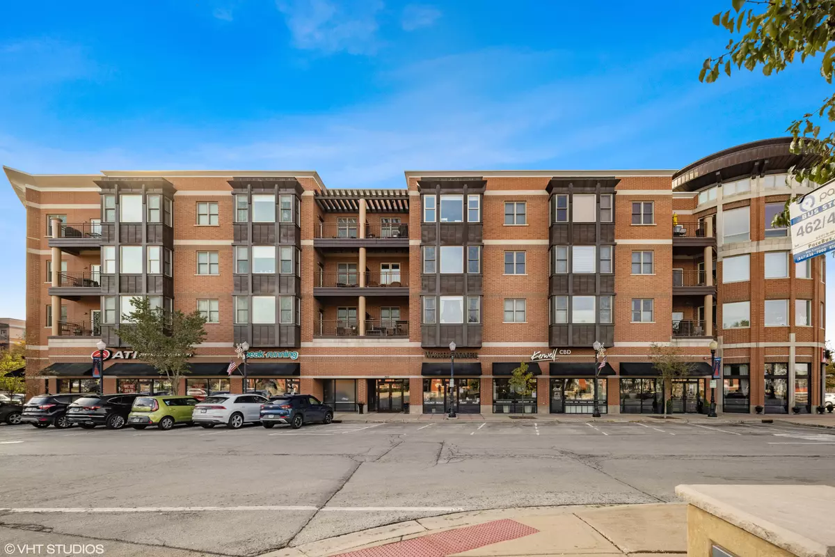 Downers Grove, IL 60515,945 Burlington Avenue #303