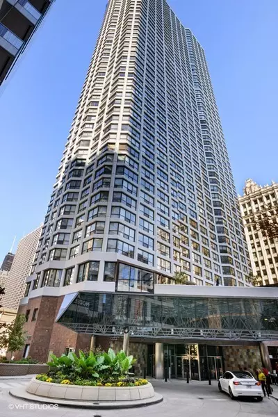 Chicago, IL 60611,405 N Wabash Avenue #3710