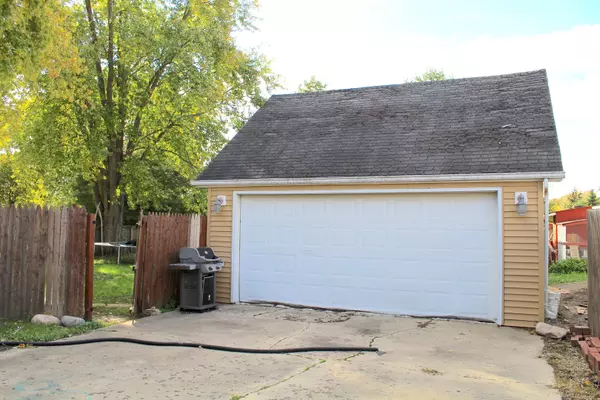 Seneca, IL 61360,357 N Market Street