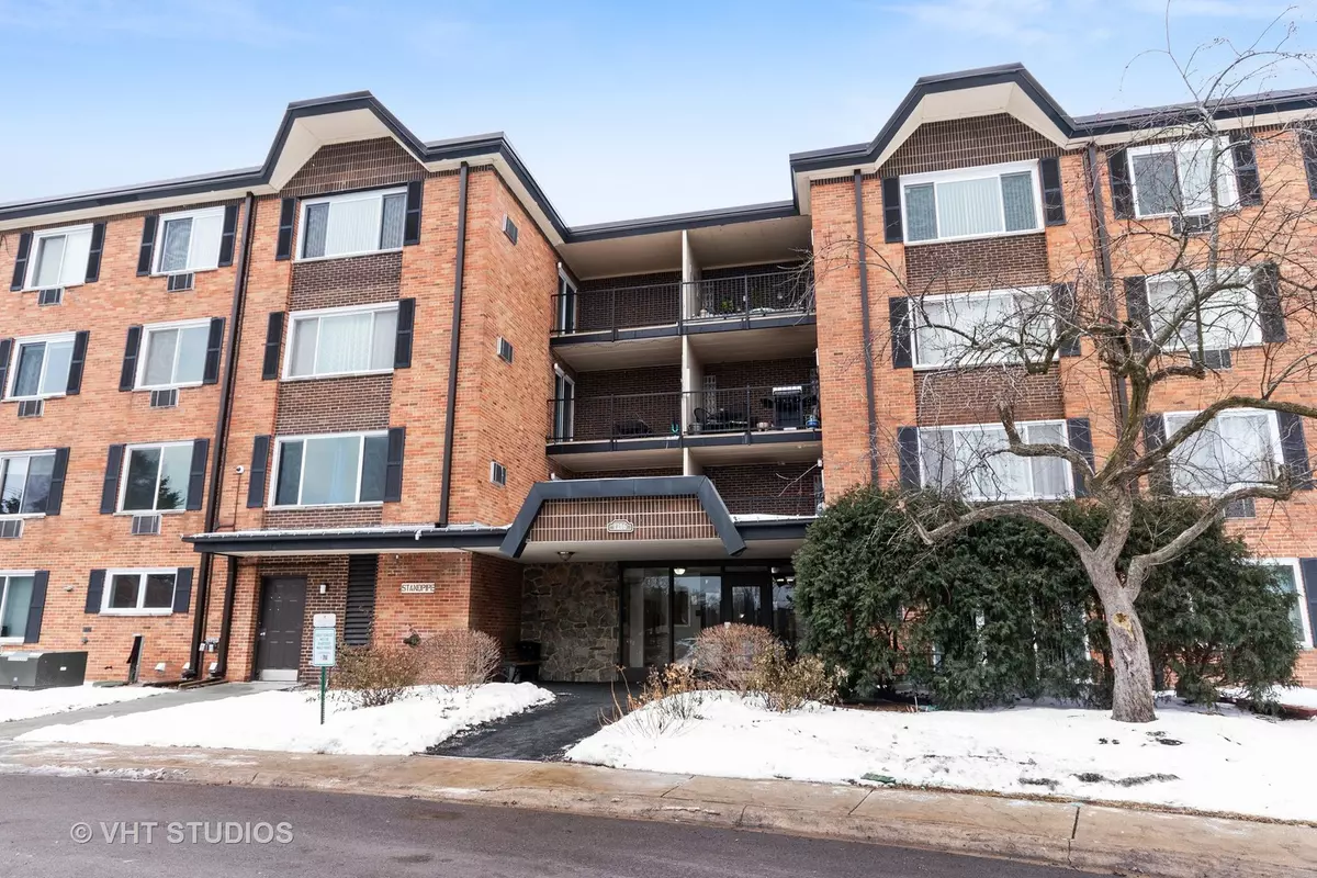 Arlington Heights, IL 60005,1216 S New Wilke Road #205