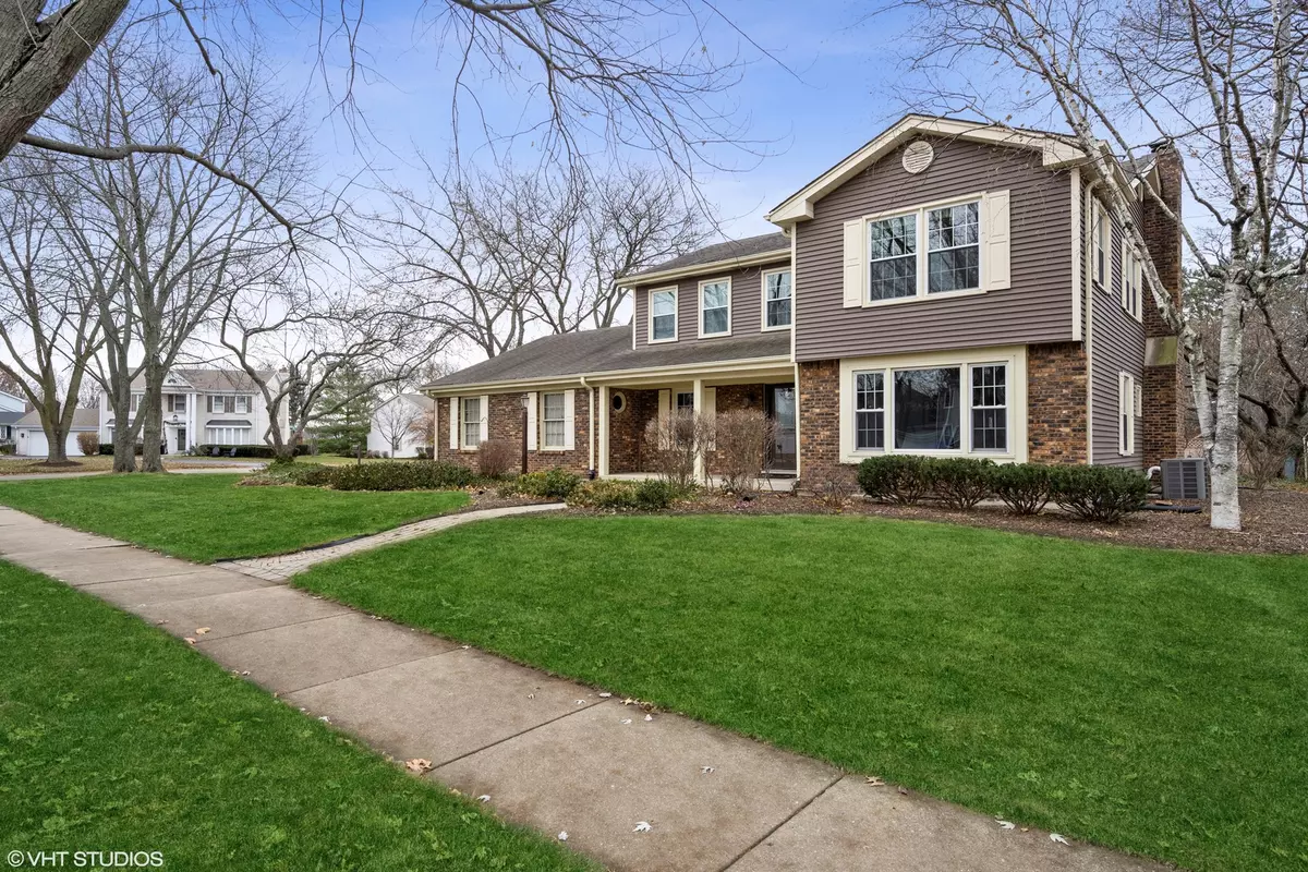 Naperville, IL 60563,1441 Calcutta Lane