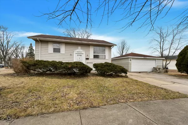 Richton Park, IL 60471,22037 Balmoral Drive