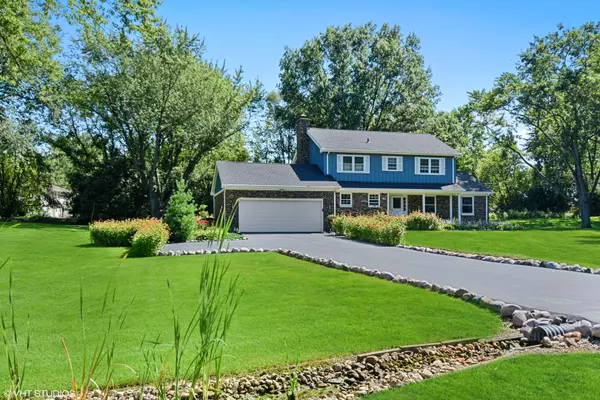 Kildeer, IL 60047,21329 W North Boschome Circle