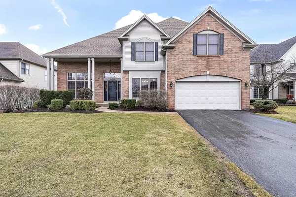 24859 Heritage Oaks Drive, Plainfield, IL 60585