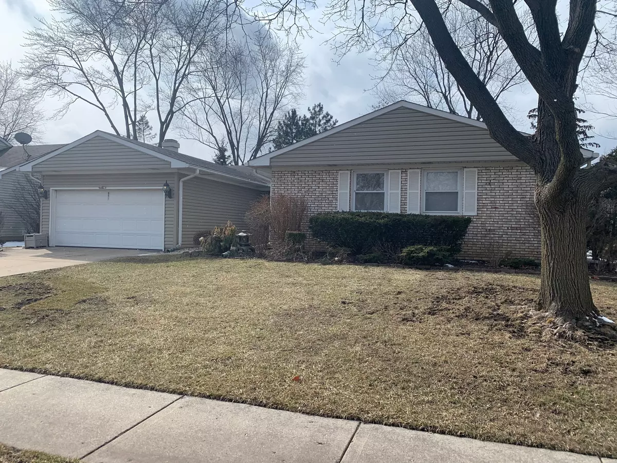 Buffalo Grove, IL 60089,851 Shady Grove Lane