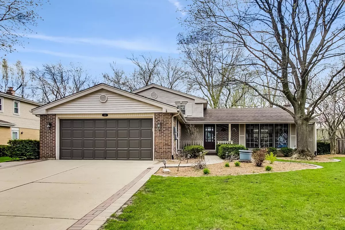 Arlington Heights, IL 60004,303 E Burr Oak Drive