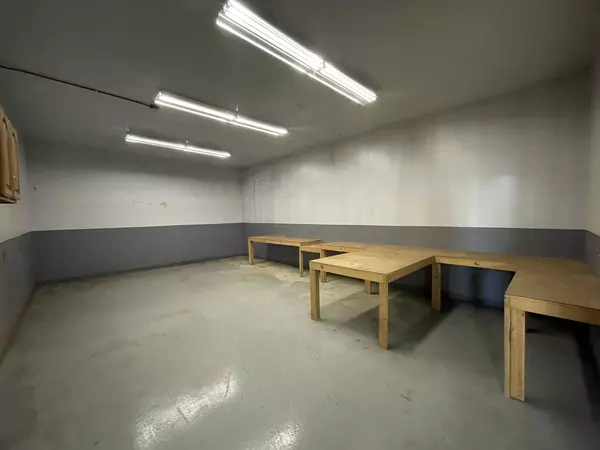 Bellwood, IL 60104,419 Mannheim Road