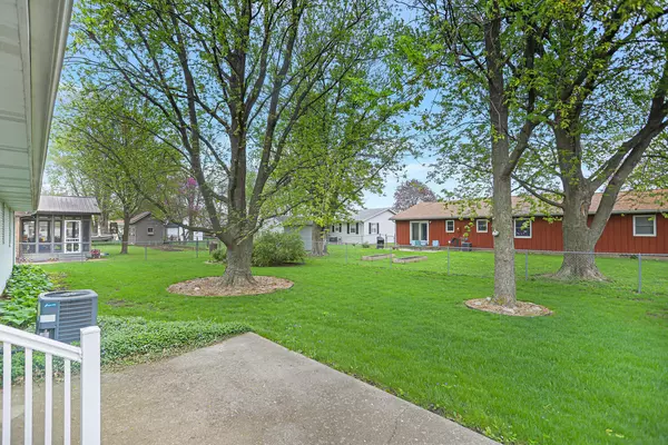 Tuscola, IL 61953,55 Poplar Drive