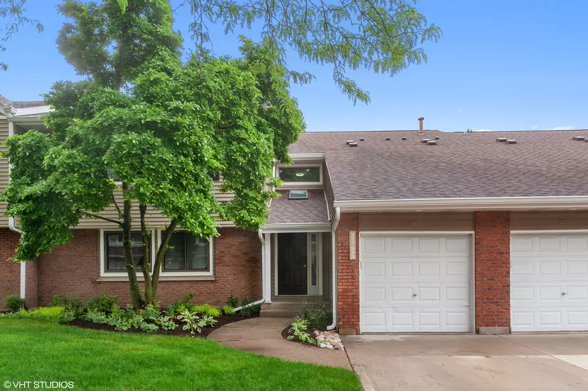 Buffalo Grove, IL 60089,993 Pinetree S Circle #0