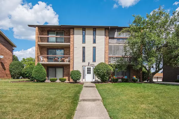 Orland Park, IL 60462,15343 Treetop Drive #3A