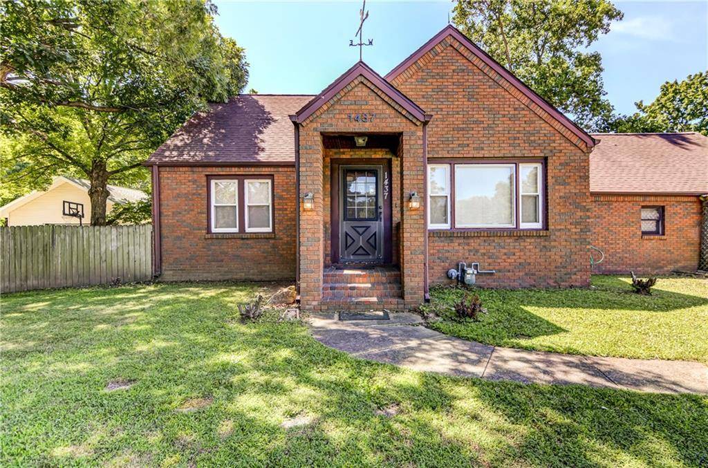 Decatur, 62526,1437 W Pershing Road