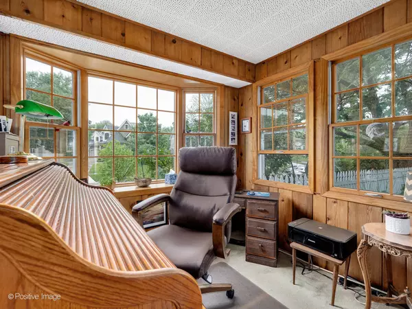 Western Springs, IL 60558,4360 Prospect Avenue