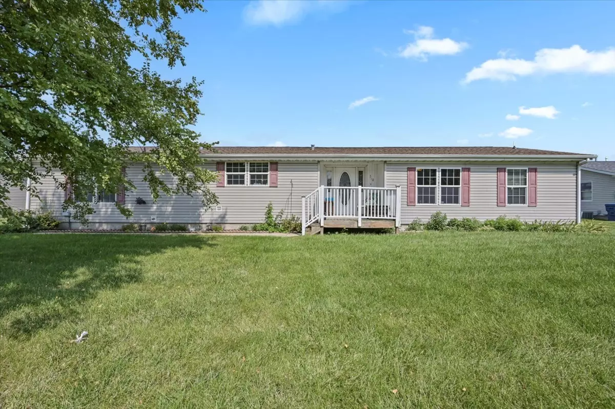 Thomasboro, IL 61878,510 W Rhodes Street