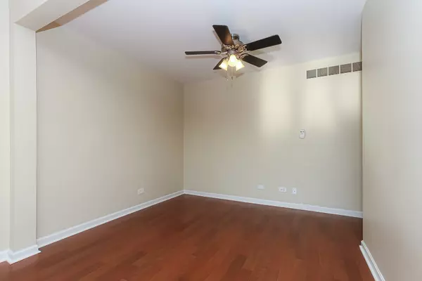 Hoffman Estates, IL 60195,1936 Whitingham Lane #1936