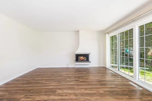 Downers Grove, IL 60515,4435 Florence Avenue