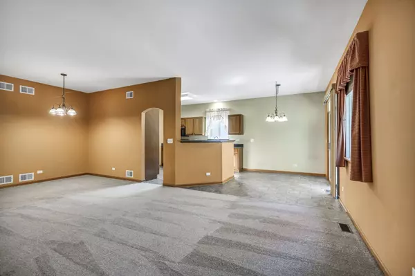 Antioch, IL 60002,784 Churchill Court