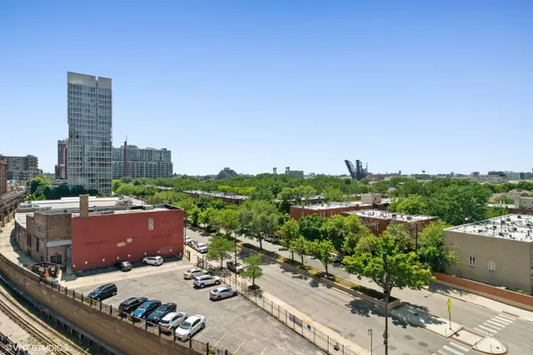 Chicago, IL 60605,1255 S STATE Street #618