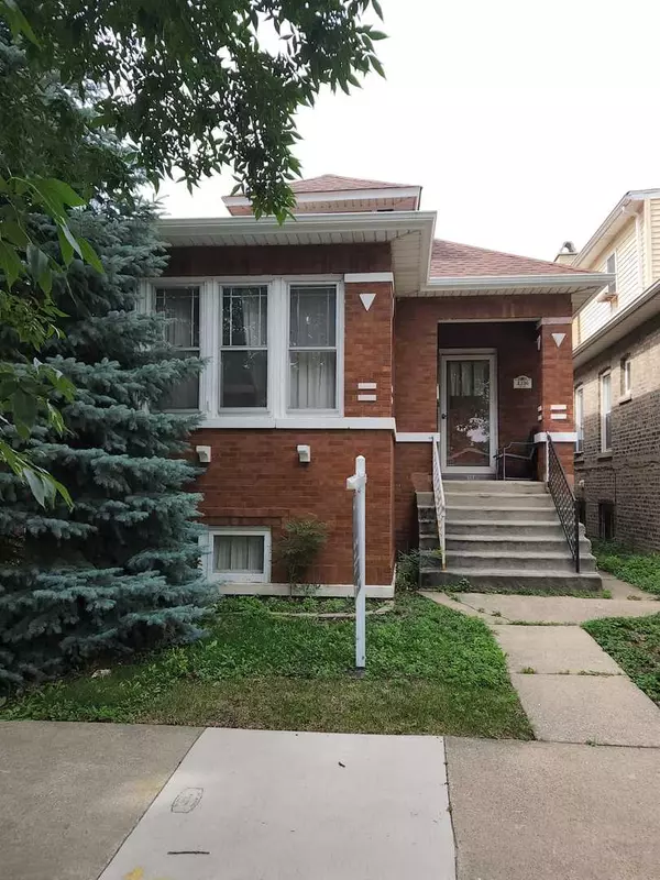 4316 W Ainslie Street, Chicago, IL 60630