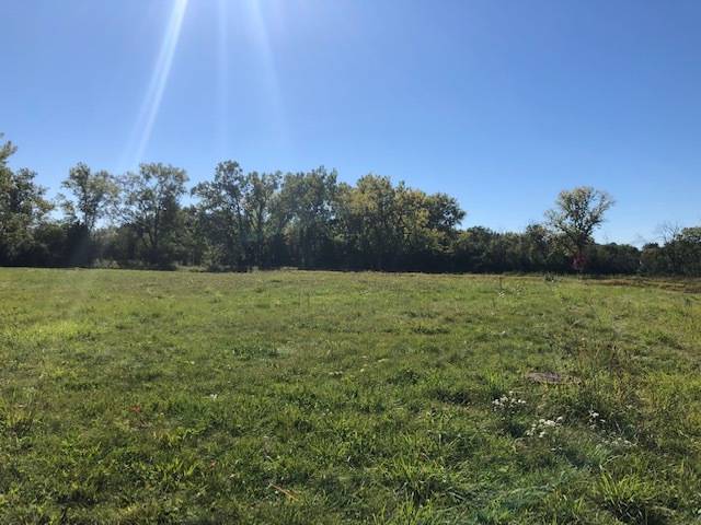 Lake Forest, IL 60045,10 Whitehall Lane