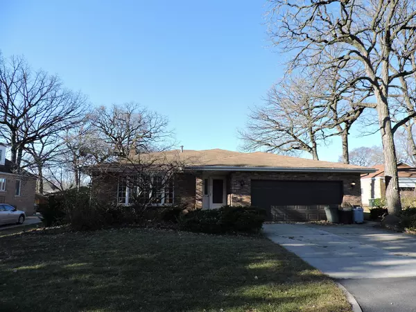Justice, IL 60458,7534 Cronin Avenue