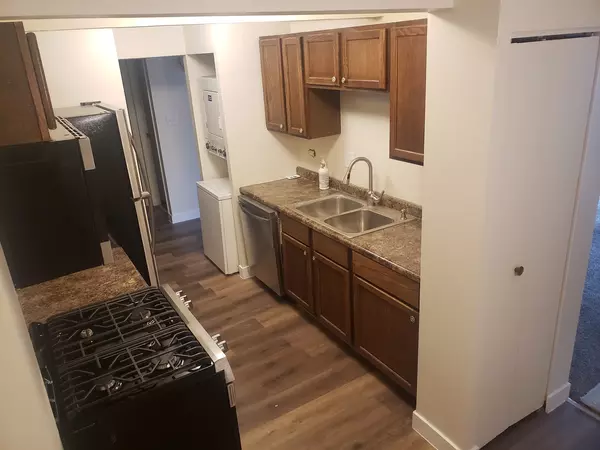 Calumet City, IL 60409,400 PARK Avenue #303