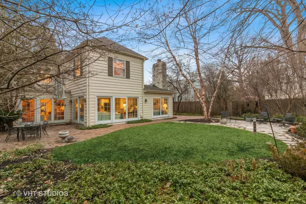 Wilmette, IL 60091,1400 Ashland Lane