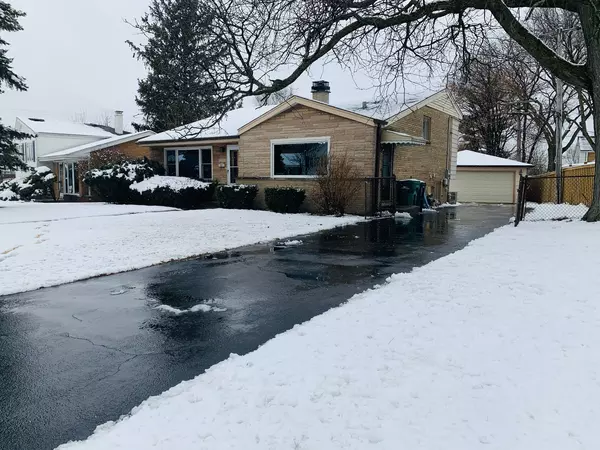 Lombard, IL 60148,22 E Central Avenue